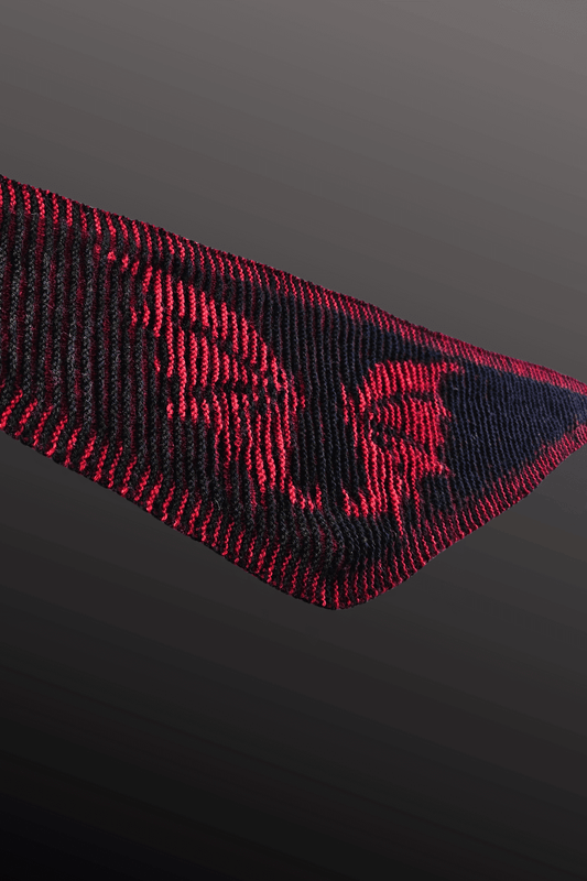 Schattenstrick Nickituch Crimson Wings - Flügel