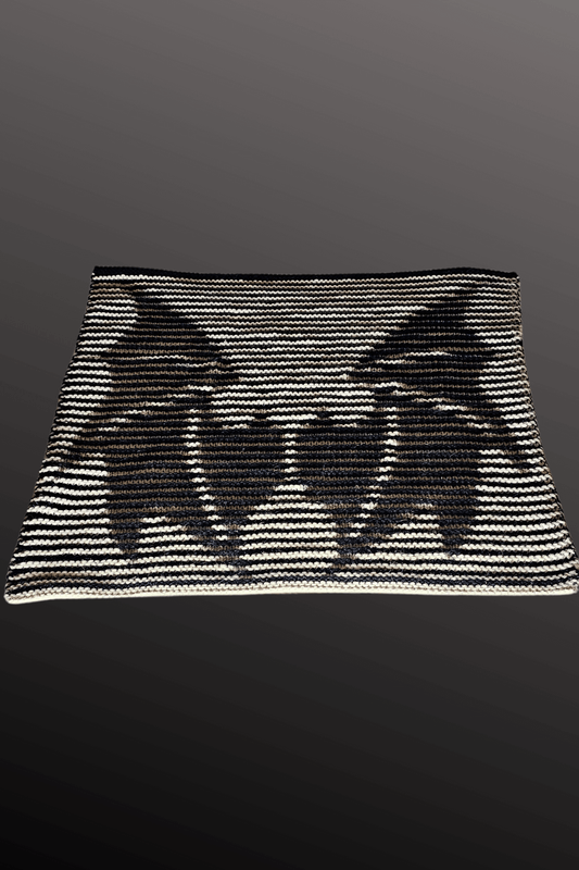 Schattenstrick Decke | Kissen Obsidian Wings - Flügel