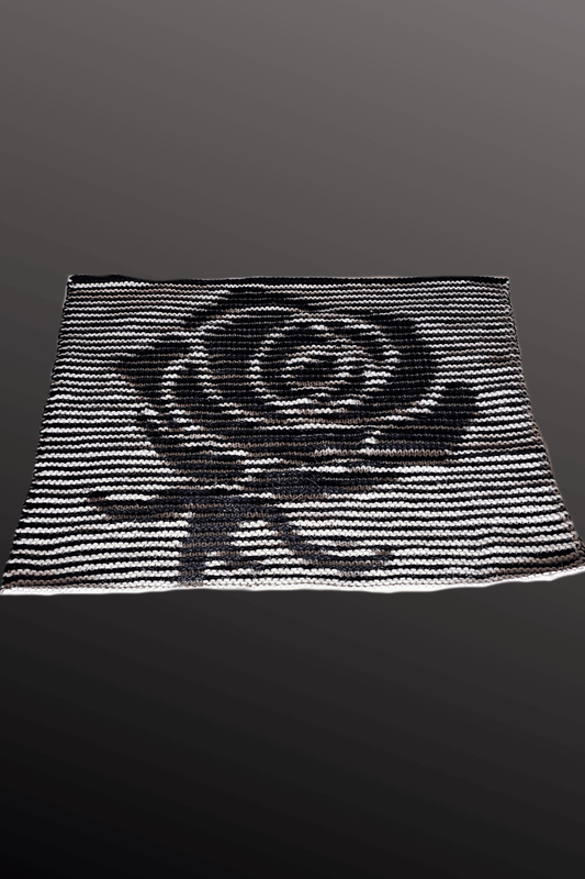 Schattenstrick Decke | Kissen Thorned Embrace - Rose