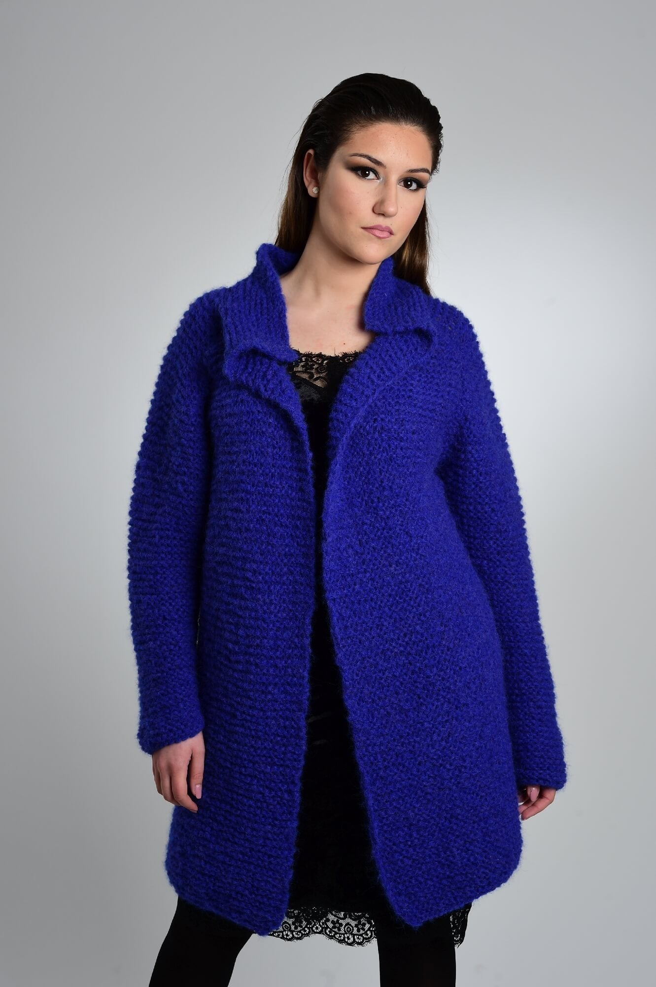 Jacke Oliwia aus Bremont Joana Brushed - selber stricken - Kuschelfaktor