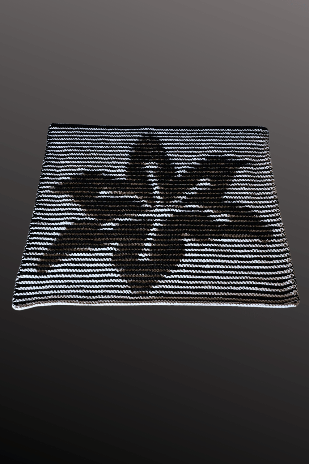 Schattenstrick Decke | Kissen Poison Petals - Blume