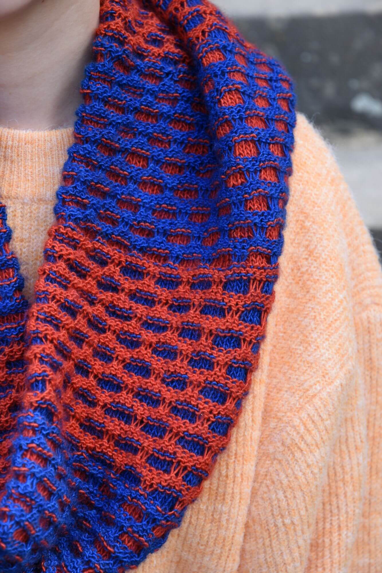Loop mit Hebemaschen stricken