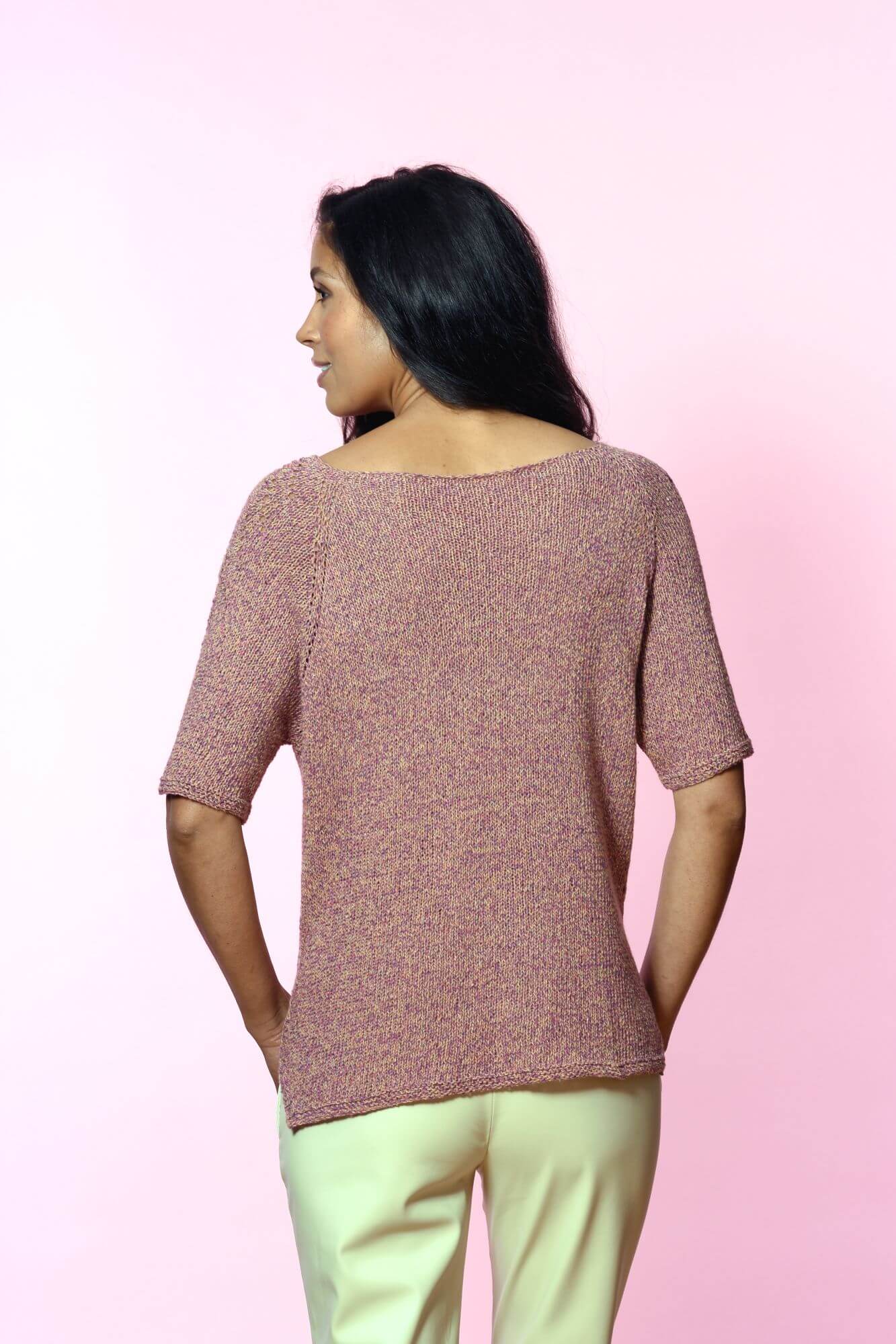 Pullover mit Lochmuster Einsätzen stricken