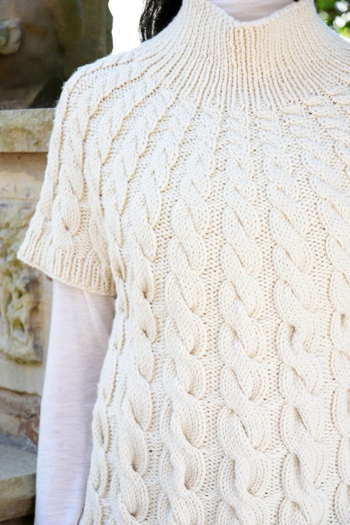 Pullover mit Zopfmuster stricken