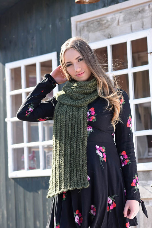 Schal mit Loch-Verkreuzungs Strickmuster stricken