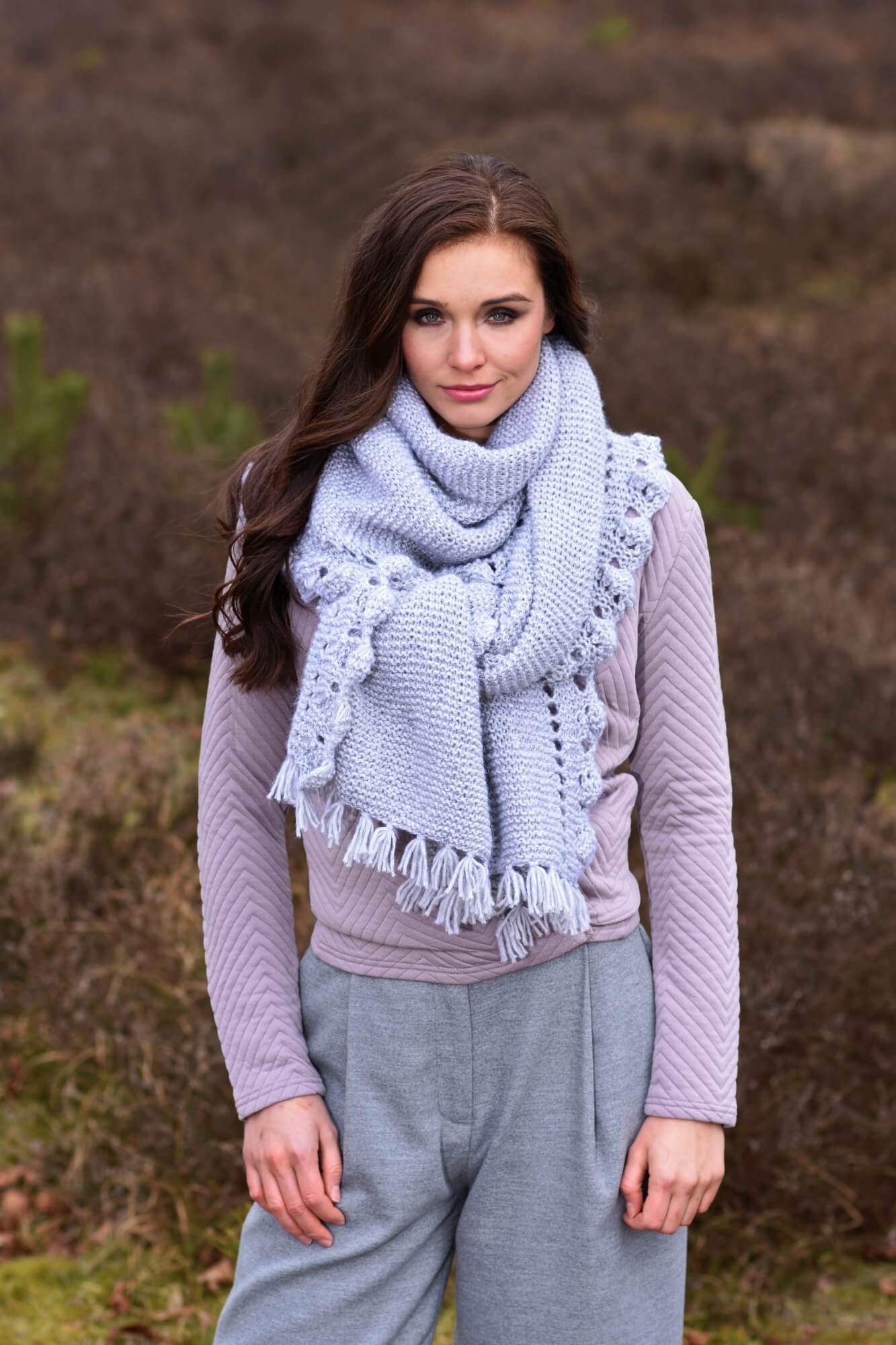 Schal mit Blasen-Zierkante stricken