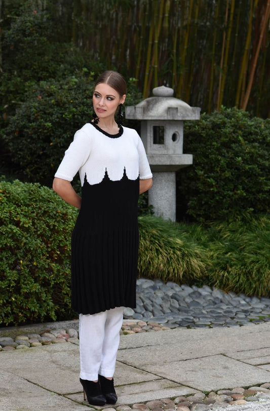 Kleid mit Faltenrock selber stricken