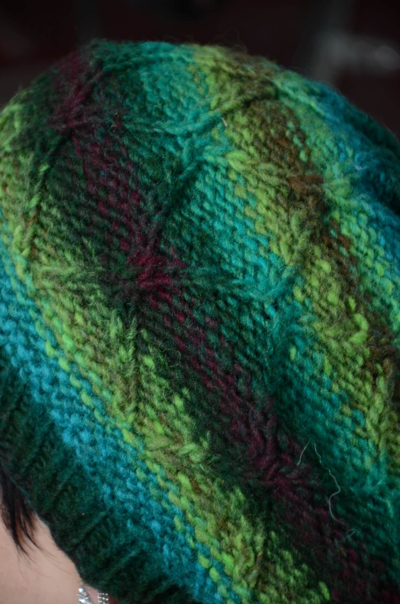 Mütze Alanis aus Noro Kureyon selber stricken