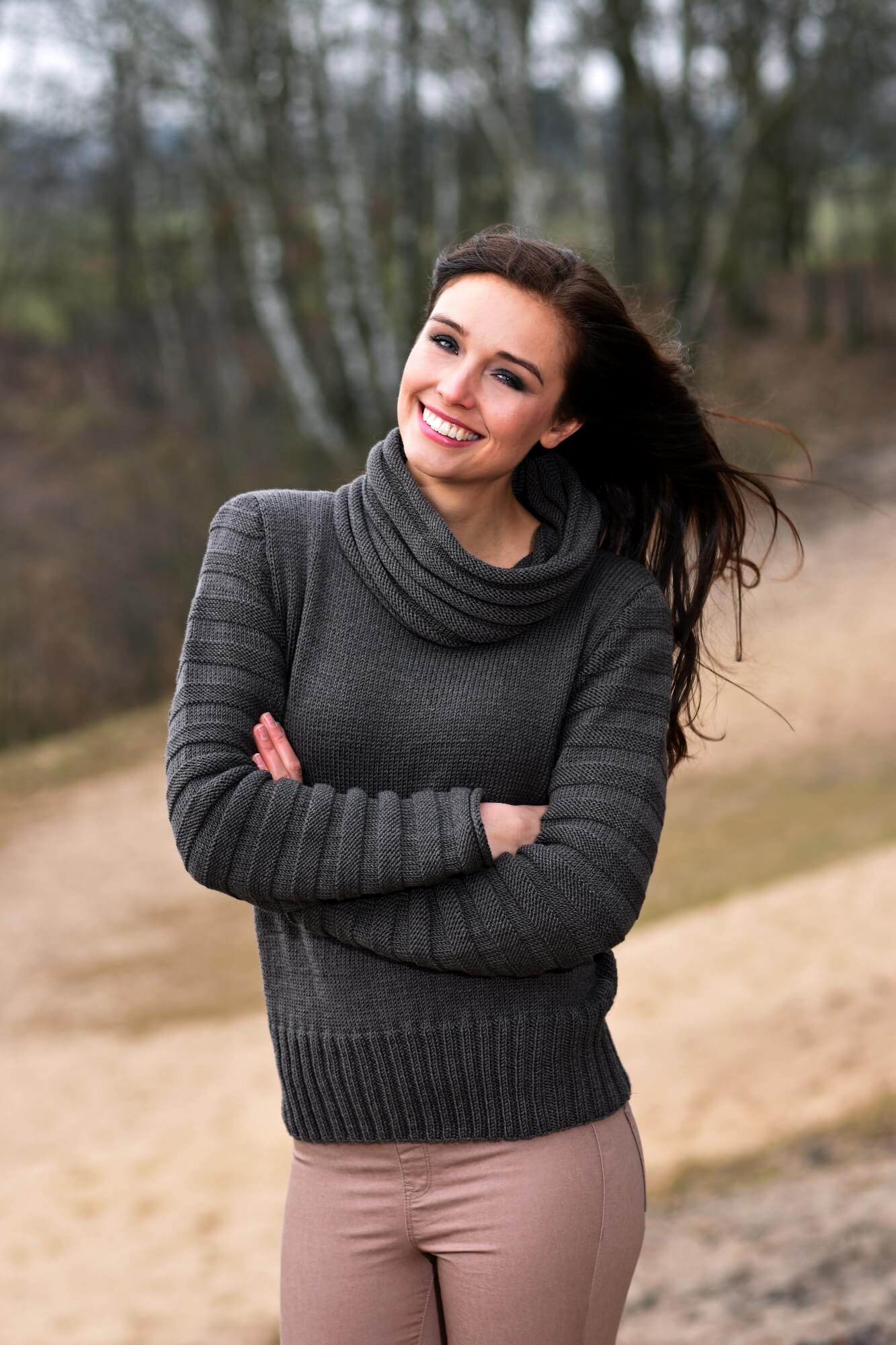 Pullover mit gerippten Ärmeln stricken