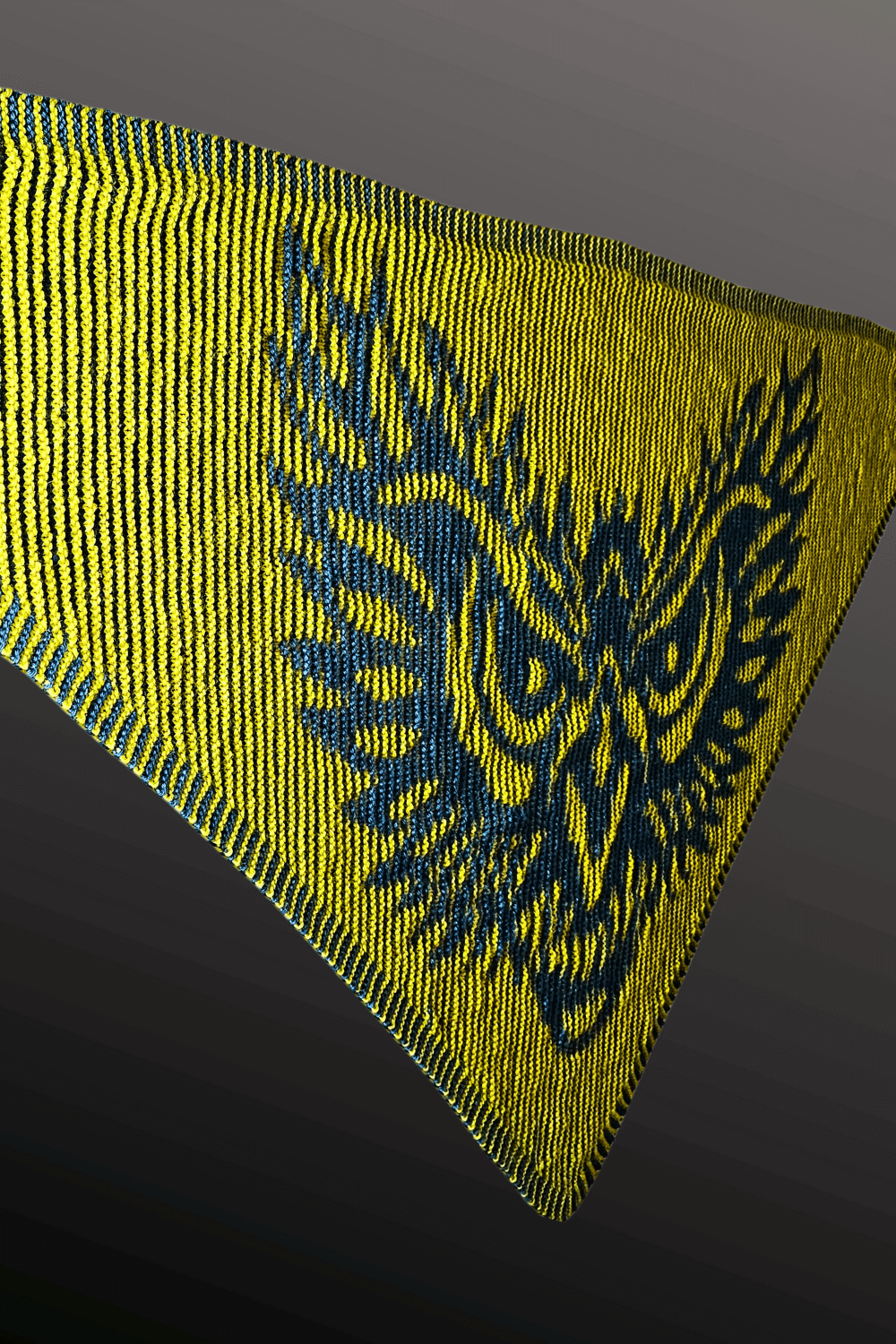 Schattenstrick Tuch Morrowyn - Eule