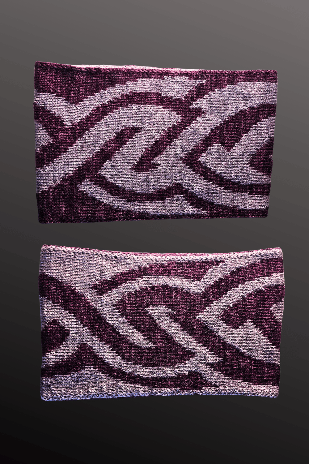 Loop Branded aus Amano Mayu Royal Alpaka mit Kaschmir und Seide selber stricken