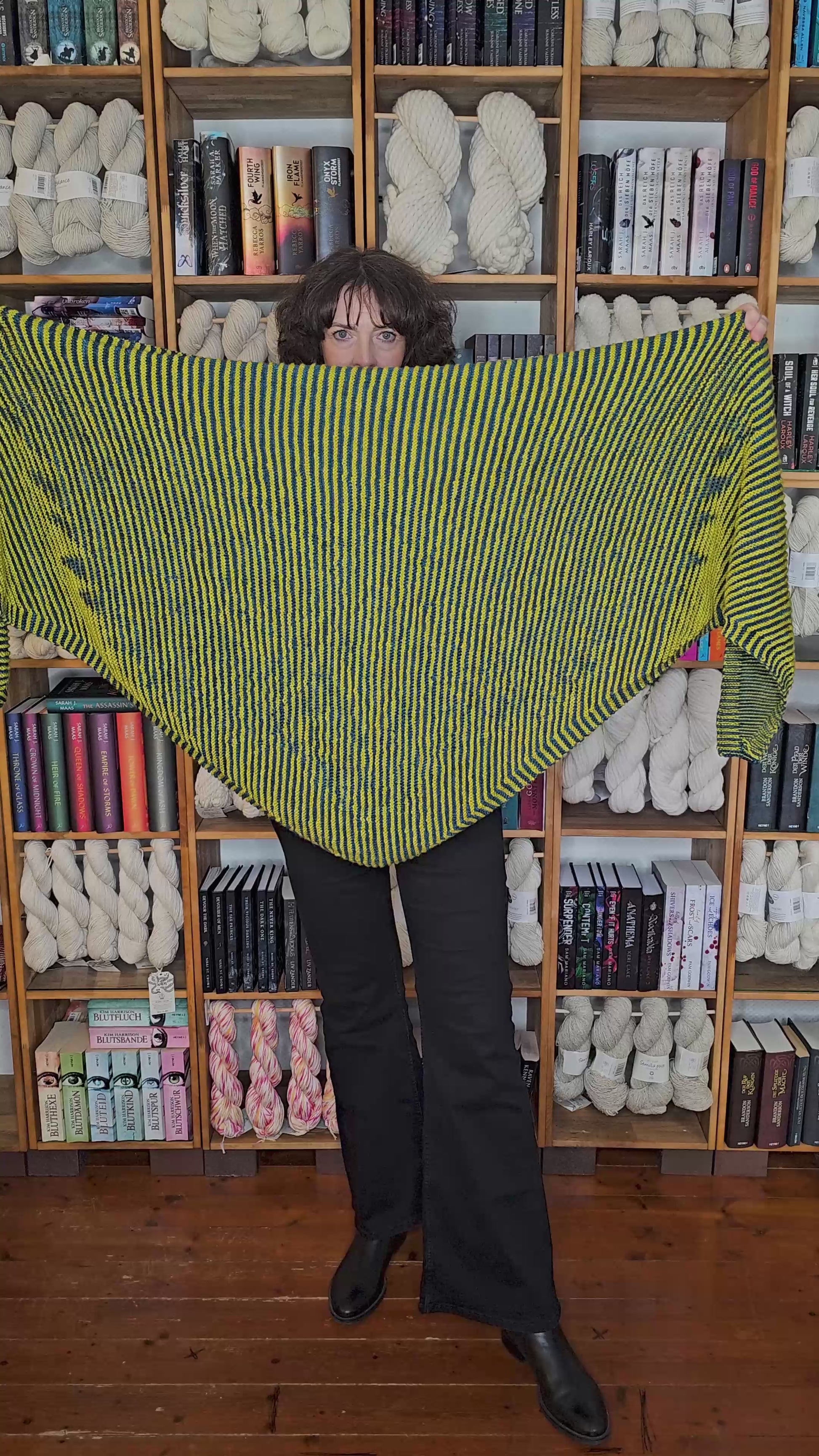 Schattenstrick Tuch Morrowyn - Eule