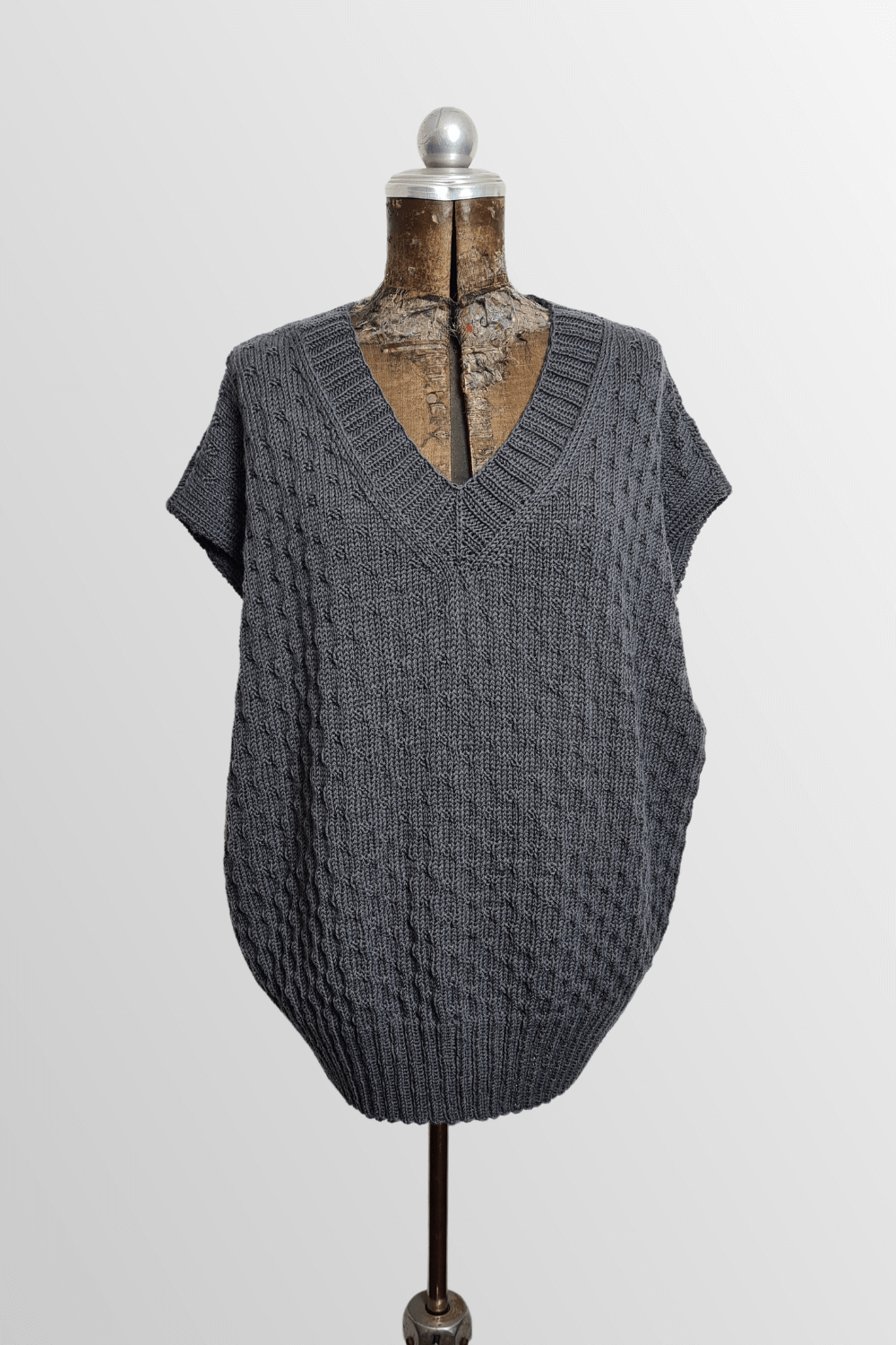 Pullunder Fjella aus The Merry Merino 140 selber stricken
