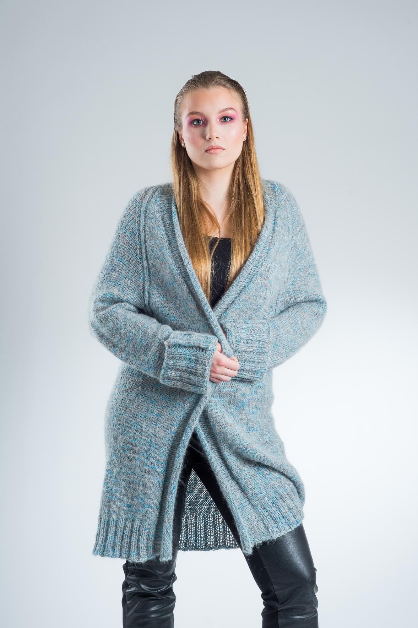 Jacke Rindby aus Findley Dappled und Bremont Claire selber stricken.