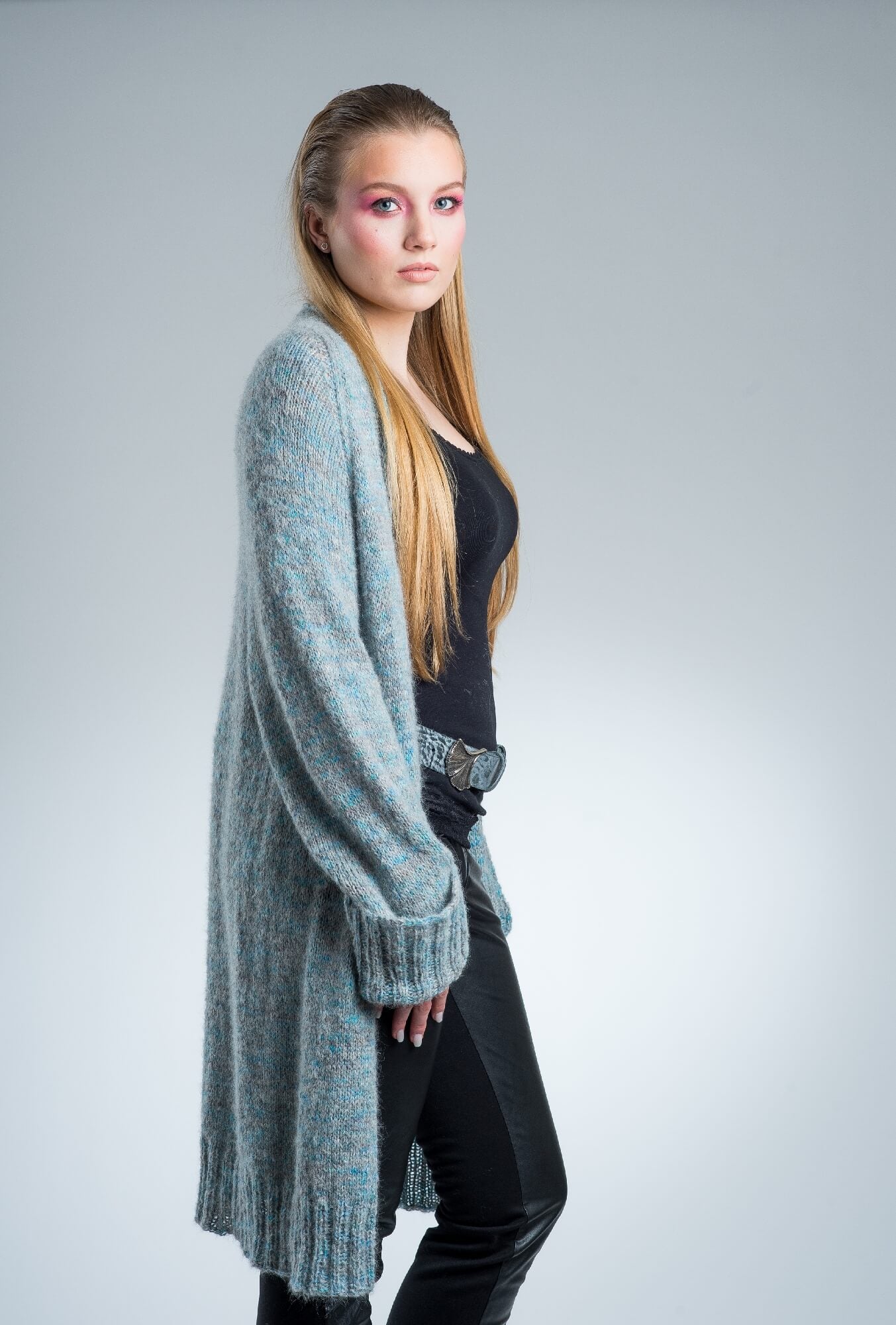 Jacke Rindby aus Findley Dappled und Bremont Claire selber stricken.
