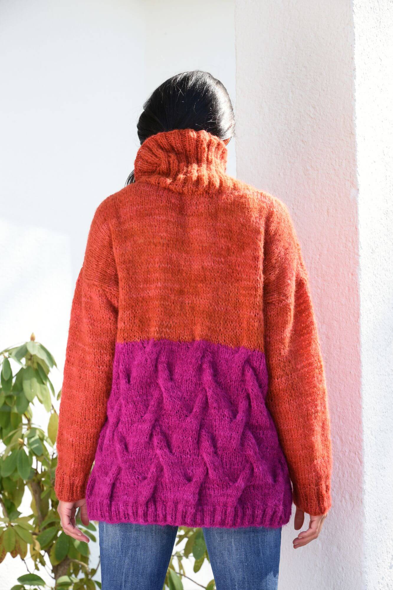 Color-Block Sweater stricken