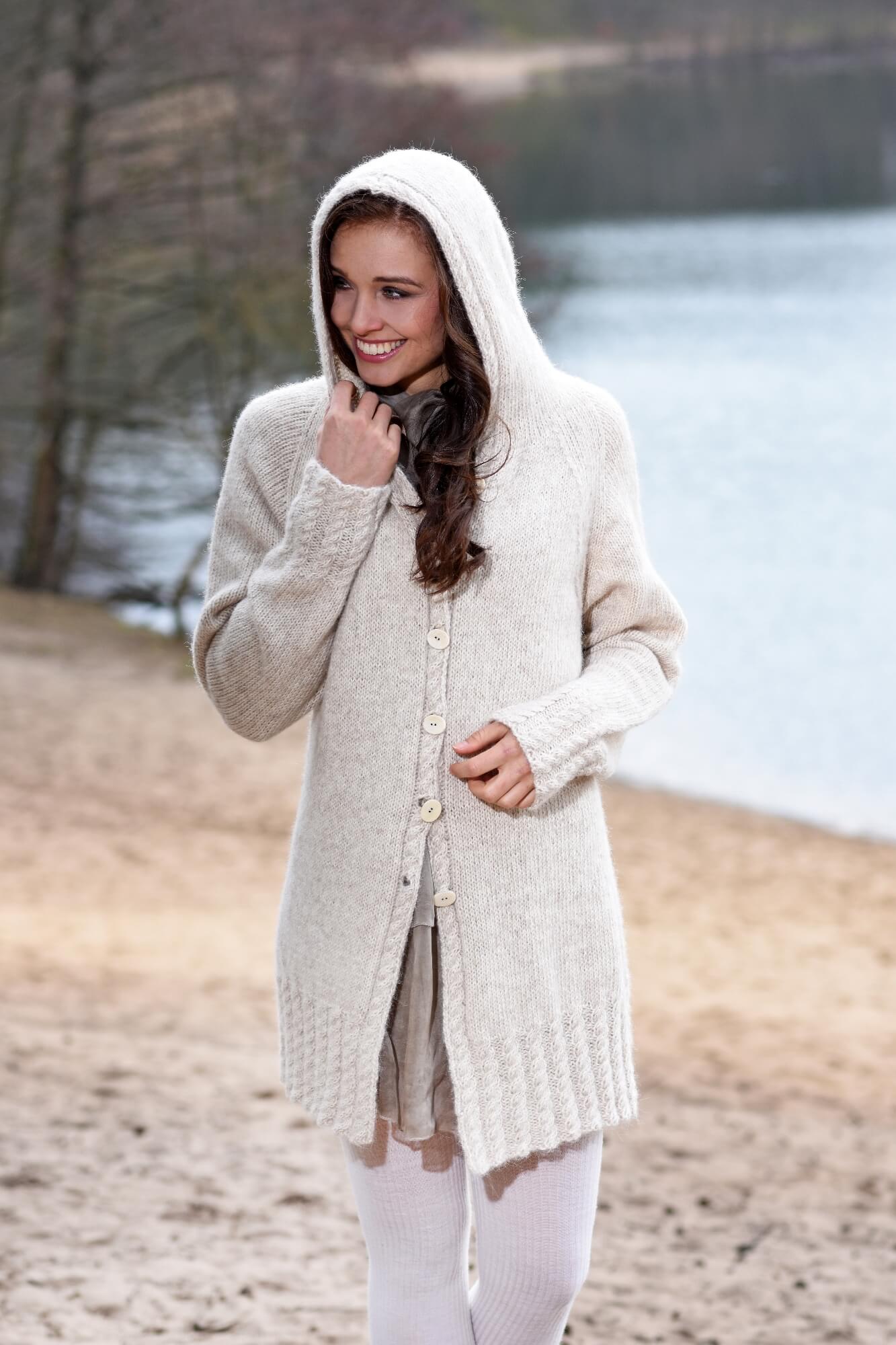 Raglan-Jacke mit Kapuze stricken