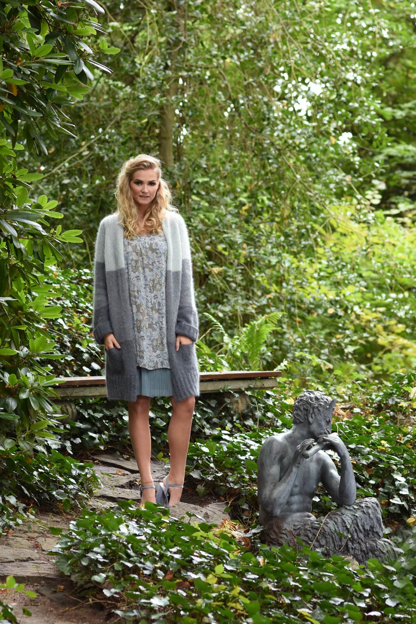 Raglan-Jacke mit Schalkragen selber stricken 