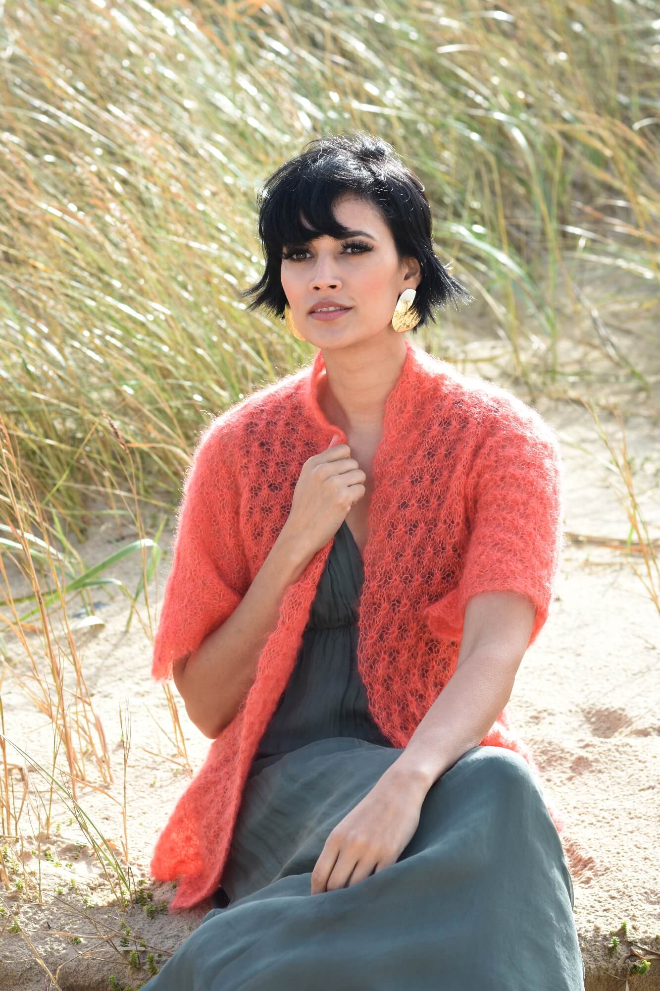 Feminine Jacke mit Sternmuster stricken