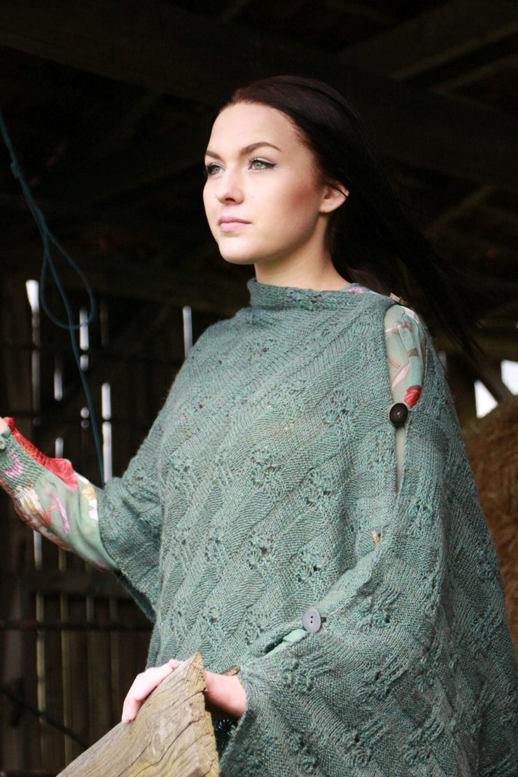 Tuch Bedelia selbst stricken - Tolles Sommerprojekt - Schönes Blumenmuster - Als Schal oder Tuch